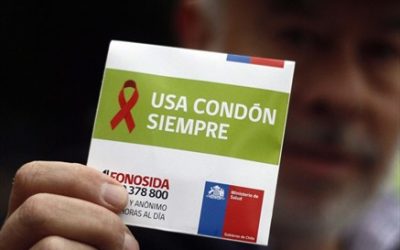 VIH en Chile: alrededor de 10 mil personas lo padecen y no lo saben