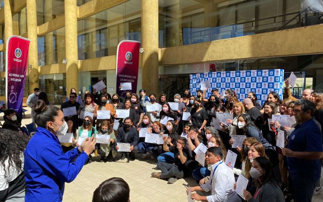 Participantes de cursos de lengua de señas acusan que DIDECO y la Municipalidad de Antofagasta cancelaron las clases a pocas semanas de finalizar