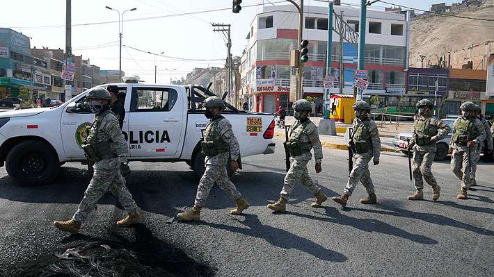 Gobierno de Perú decreta toque de queda en la ciudad de Puno